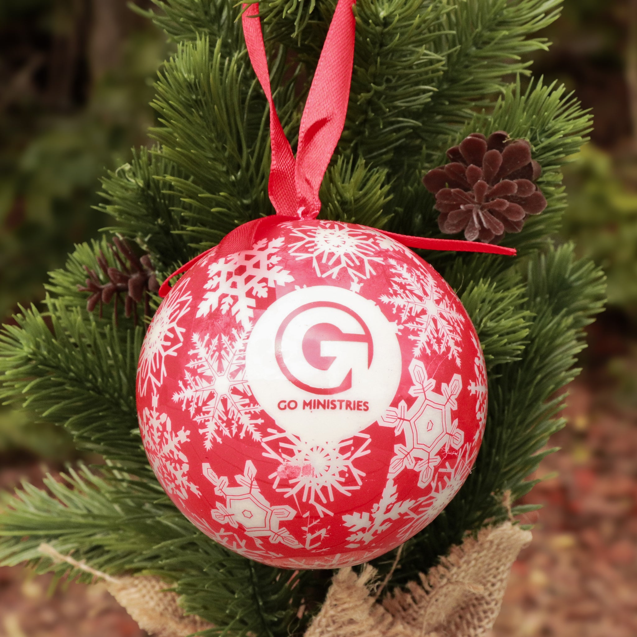 GO Ministries Christmas Ornament